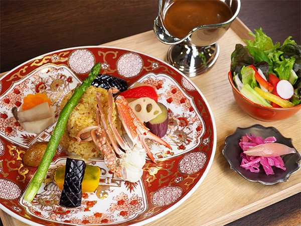 渡り蟹カレー 九州産野菜添え